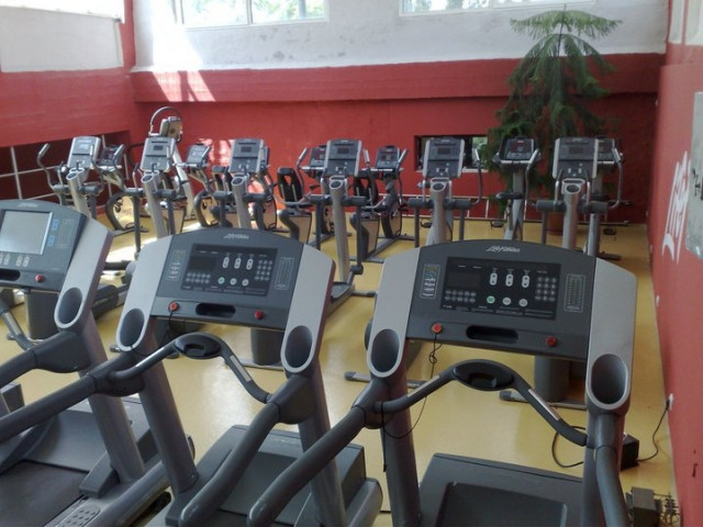 Detroit Fitness GYERE EL TE IS Esztergom